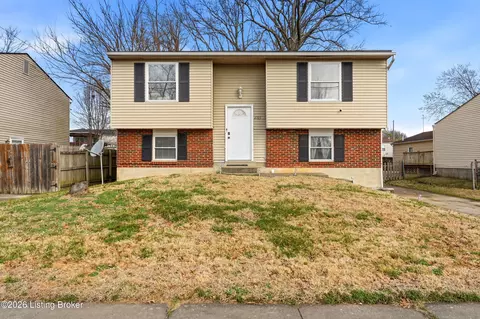 4705 Arroyo Trl, Louisville, KY 40229