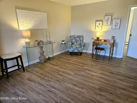 4501 S 6th St #54, Louisville, KY 40214