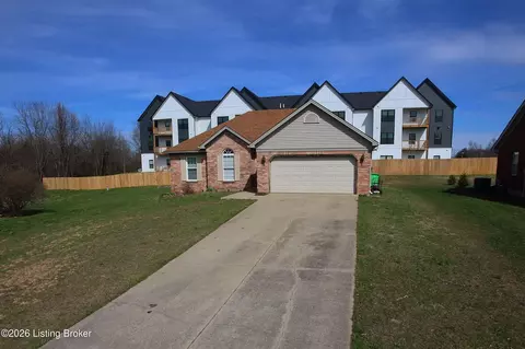 Exterior - 6227 Elanor Ct, Floyds Knobs, IN 47119 photo 2 of 8
