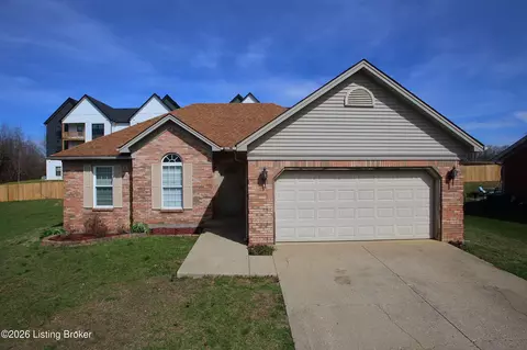 6227 Elanor Ct, Floyds Knobs, IN 47119