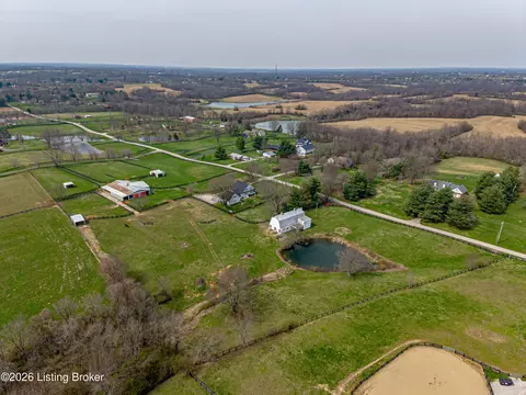 1219 Taylor Wood Rd, Simpsonville, KY 40067