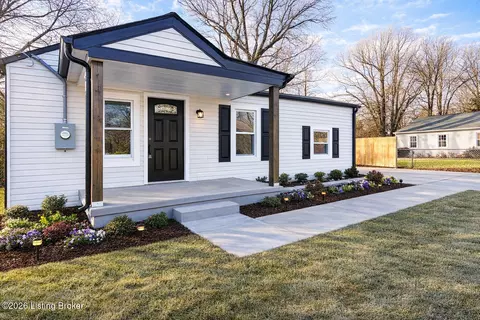 6810 Twin Dr, Louisville, KY 40258