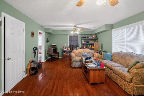 416 Bethlehem Rd, Waco, KY 40385 photo 17