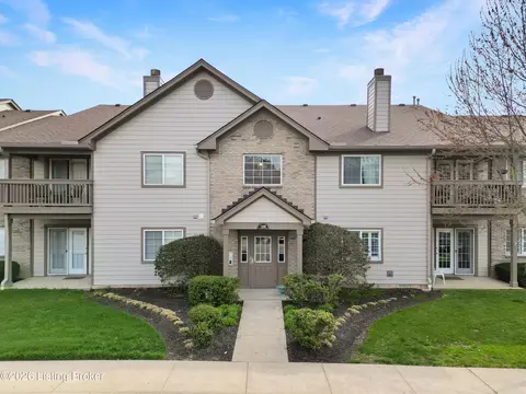 1209 Taxus Top Ln #102, Louisville, KY 40243