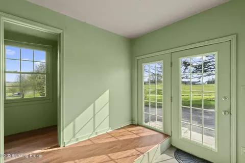 Entry Way - 6830 Smithfield Rd, Smithfield, KY 40068 photo 2 of 5