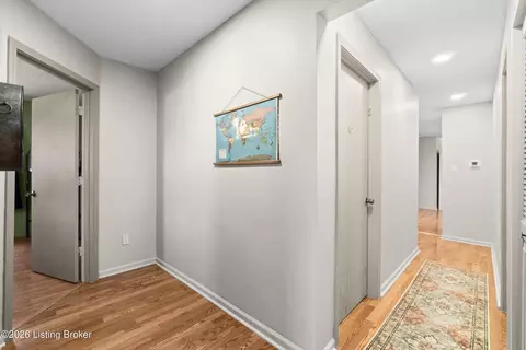 Entry Way - 6830 Smithfield Rd, Smithfield, KY 40068 photo 4 of 5