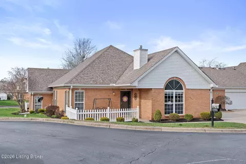 1201 Bell Flower Pl, La Grange, KY 40031