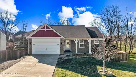214 Garnette Ct, Mount Washington, KY 40047