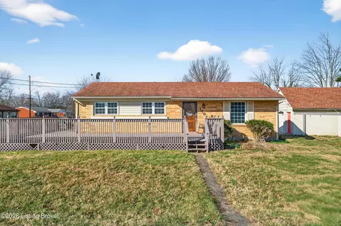 149 N Circlecrest Dr, Louisville, KY 40229