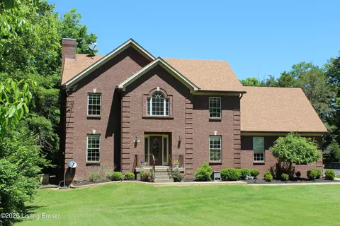 9703 Fairmount Rd, Louisville, KY 40291