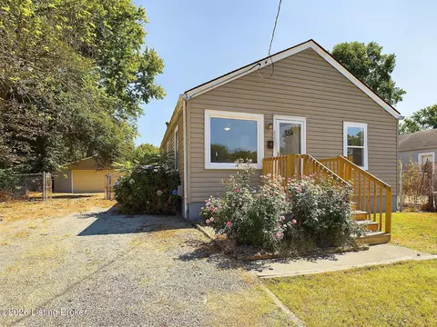 4203 Searcy Ln, Louisville, KY 40216