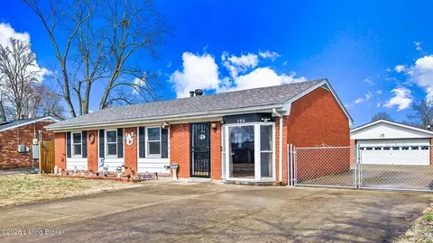 186 Starlite Dr, Louisville, KY 40229