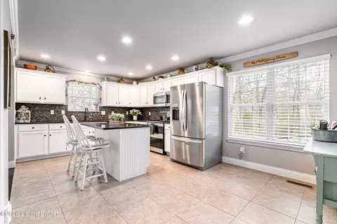 Kitchen - 11675 Big Bone Rd, Union, KY 41091 photo 8 of 8