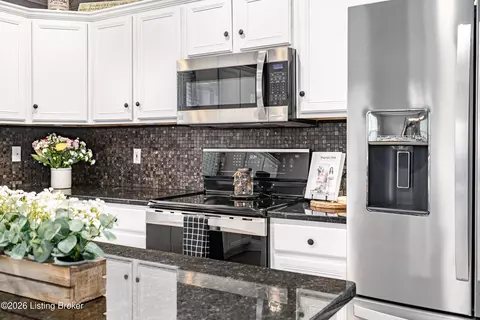 Kitchen - 11675 Big Bone Rd, Union, KY 41091 photo 5 of 8