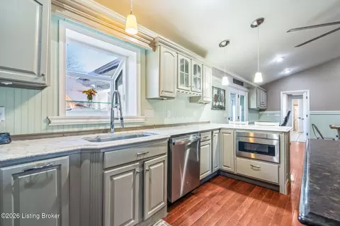 Kitchen - 7012 Organ Creek Rd, Pendleton, KY 40055 photo 3 of 4