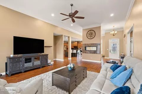 Other - 2024 Vincennes Pl, Floyds Knobs, IN 47119 photo 2 of 9
