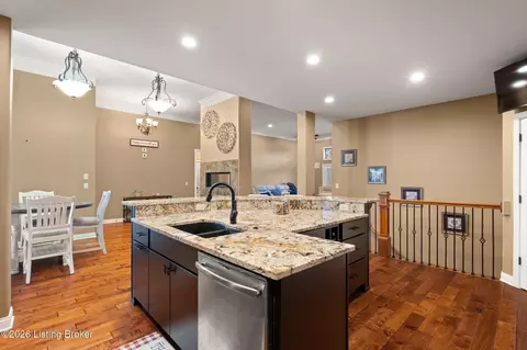 Kitchen - 2024 Vincennes Pl, Floyds Knobs, IN 47119 photo 1 of 2