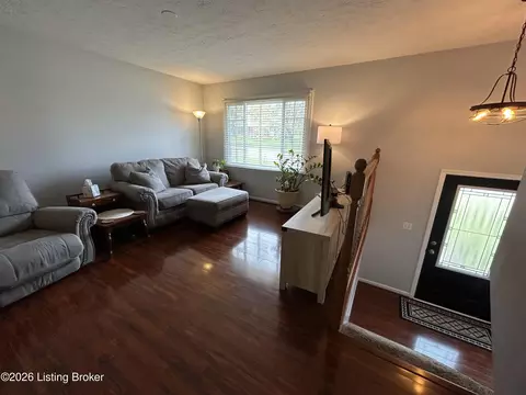 Entry Way - 12516 Farmbrook Dr, Louisville, KY 40243 photo 2 of 2