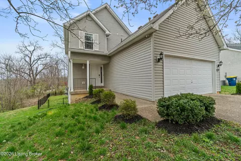 11623 Walnut View Way, Louisville, KY 40299