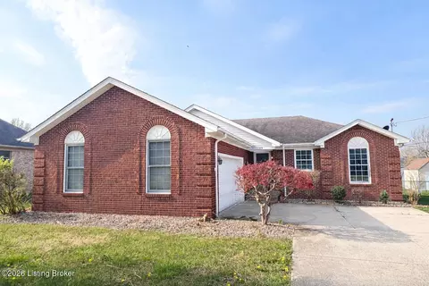 333 Harding Dr, Mount Washington, KY 40047