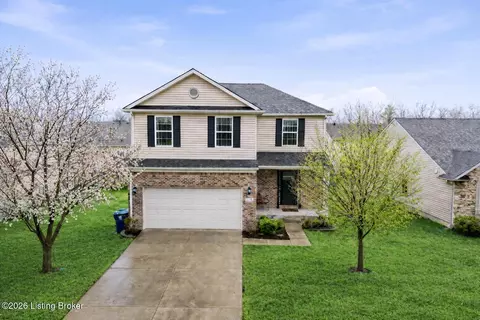 1216 Royal Ave, La Grange, KY 40031
