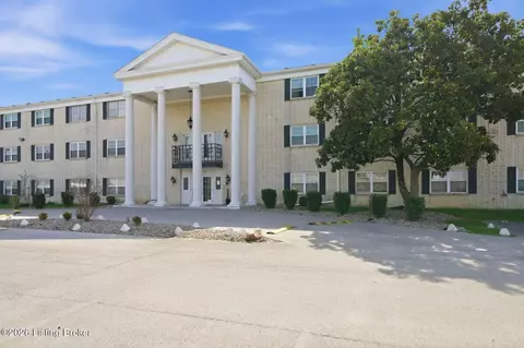 224 El Conquistador Pl, Louisville, KY 40220