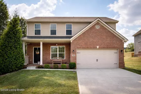 332 White Cliffs Ln, Frankfort, KY 40601