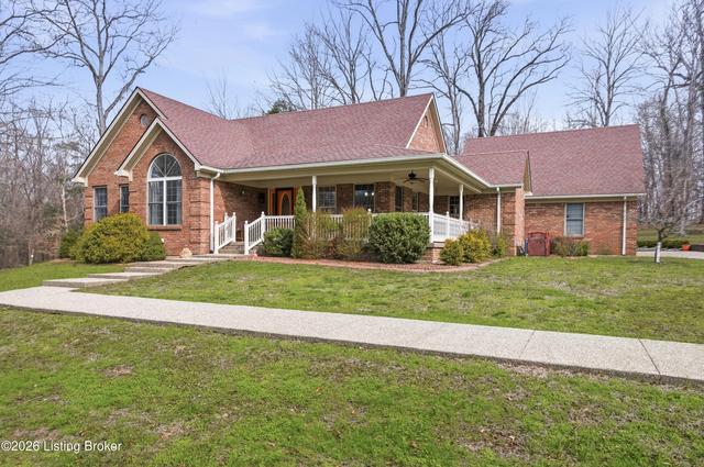 2073 Clear Creek Dr, Boston, KY 40107