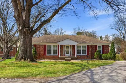 4702 Longborough Ct, Jeffersontown, KY 40299