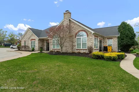 4404 Ivy Crest Cir, Louisville, KY 40241