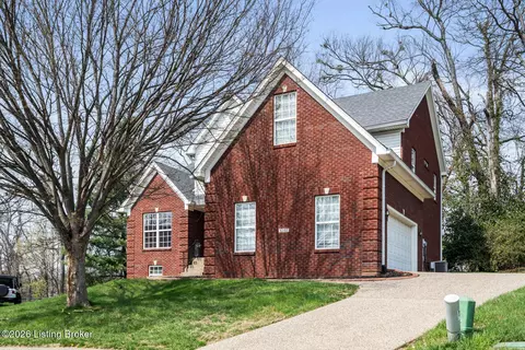 5307 Pavilion Way, Louisville, KY 40291