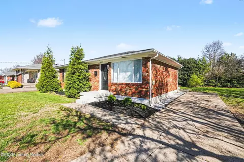 6325 Krause Ave, Louisville, KY 40216