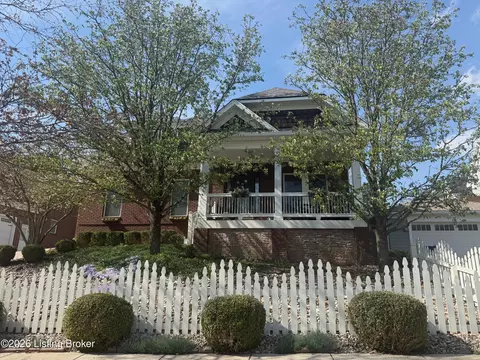1004 Artisan Pkwy, La Grange, KY 40031