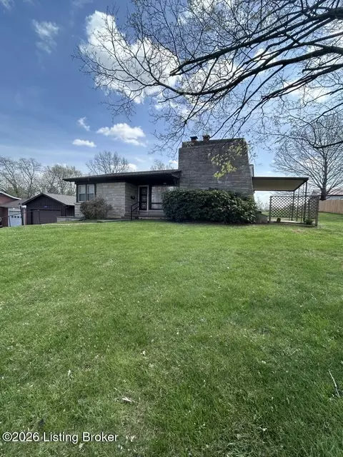 304 Crume Rd, Vine Grove, KY 40175