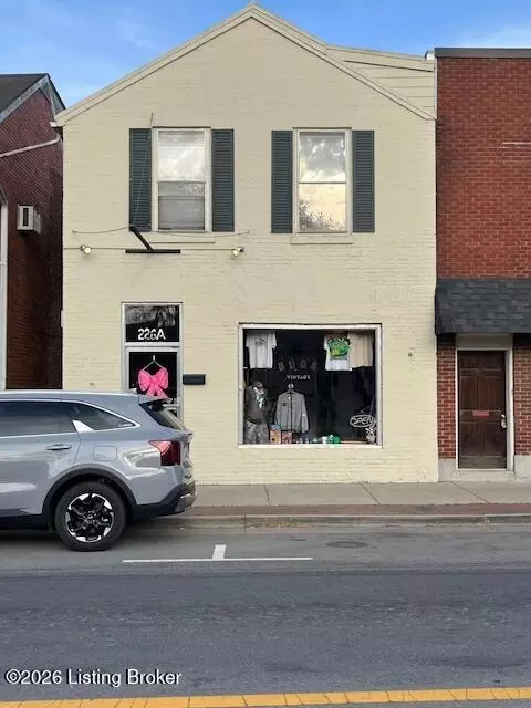 226 N 3rd St, Bardstown, KY 40004