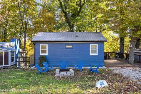 646 Rough River Resort Rd, Mc Daniels, KY 40152