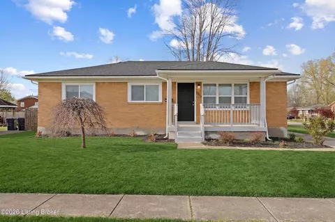 4100 Caven Ct, Louisville, KY 40229