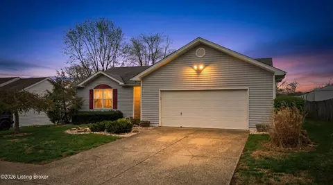 1218 Cedar Springs Pkwy, La Grange, KY 40031