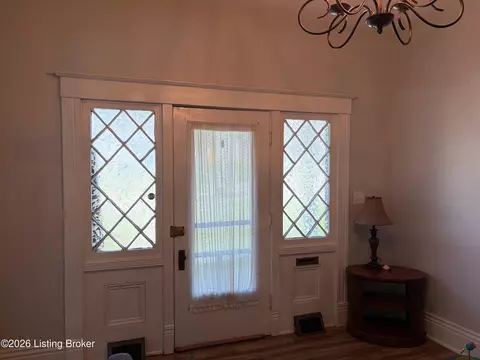 4596 N Main St, Eminence, KY 40019