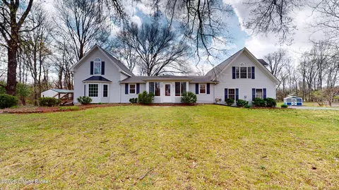 2100 Rebel Ridge Rd, La Grange, KY 40031