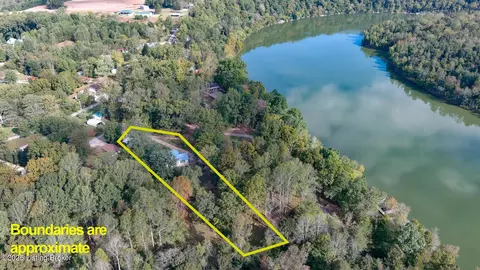 70 Dreamland Rd, Clarkson, KY 42726