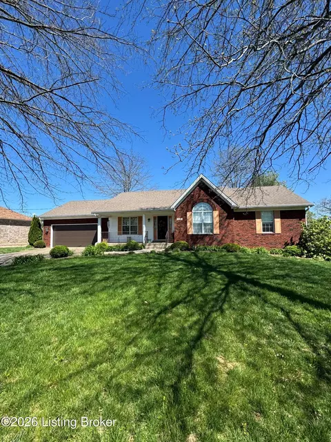 378 Lodie Dr, Shepherdsville, KY 40165