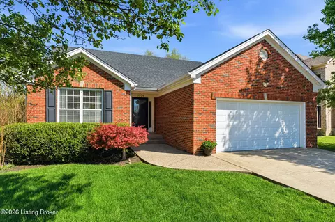 1024 Station Pointe Ln, Simpsonville, KY 40067
