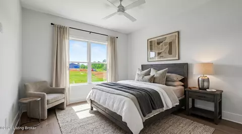 Bedroom - 4002 Paramont Cmns, Prospect, KY 40059 photo 6 of 12