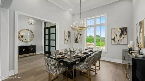 Dining - 4002 Paramont Cmns, Prospect, KY 40059 photo 2 of 5