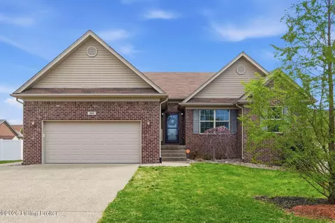 285 Cottonwood Dr, Shepherdsville, KY 40165