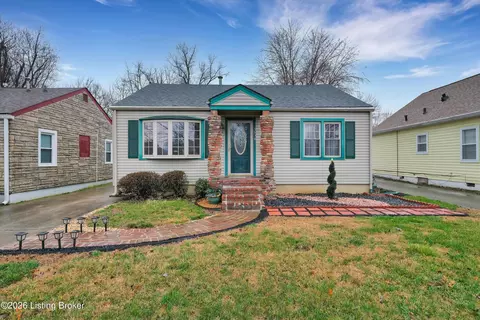 3534 Algonquin Pkwy, Louisville, KY 40211