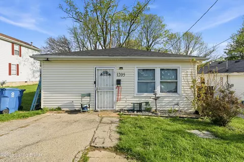 1205 High St, Shelbyville, KY 40065
