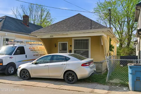 1016 High St, Shelbyville, KY 40065