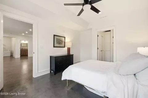 Bedroom - 7498 Old Vincennes Rd, Floyds Knobs, IN 47119 photo 7 of 8